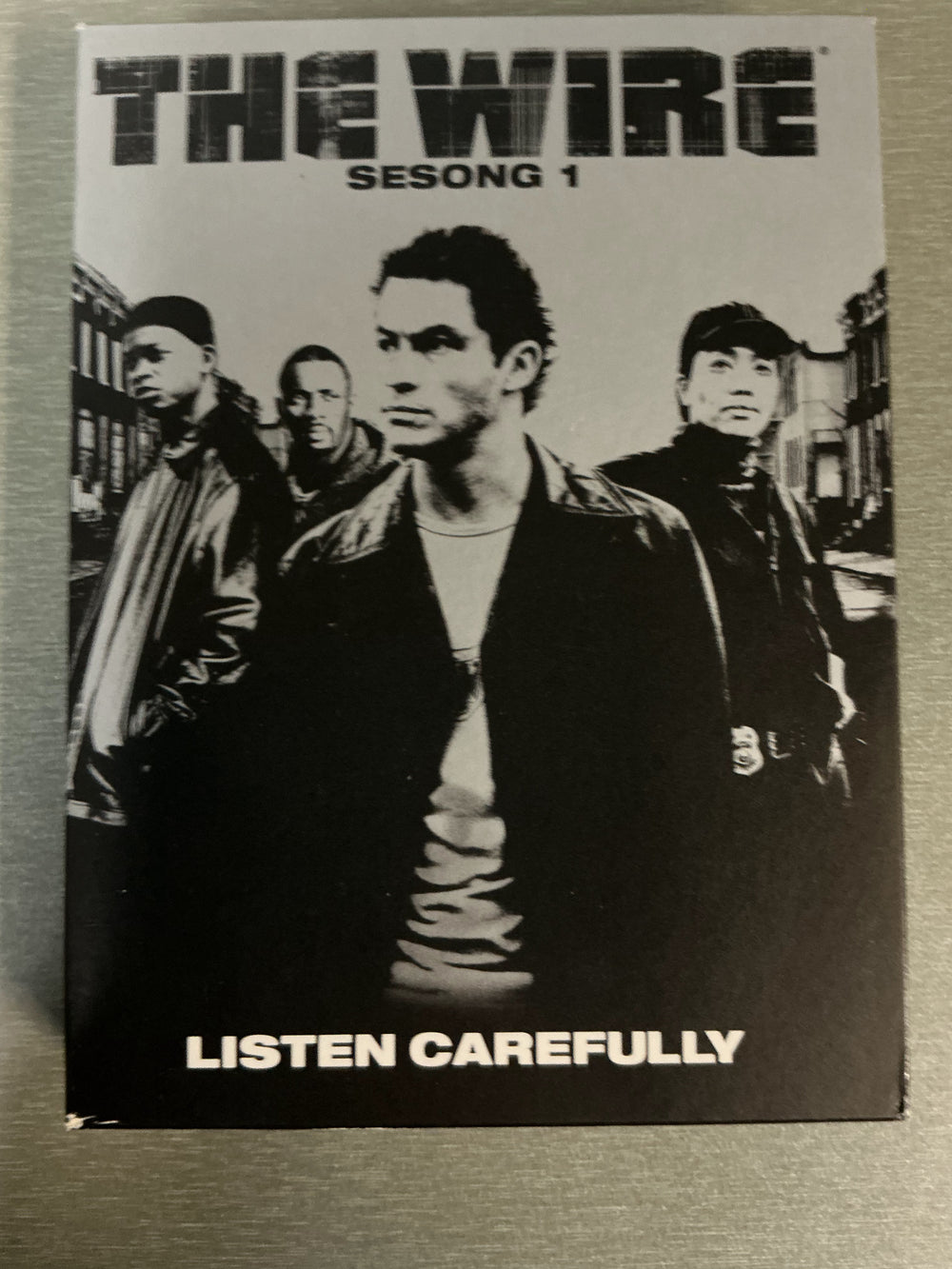 The Wire – Sesong 1. 2002. DVD samleboks.
