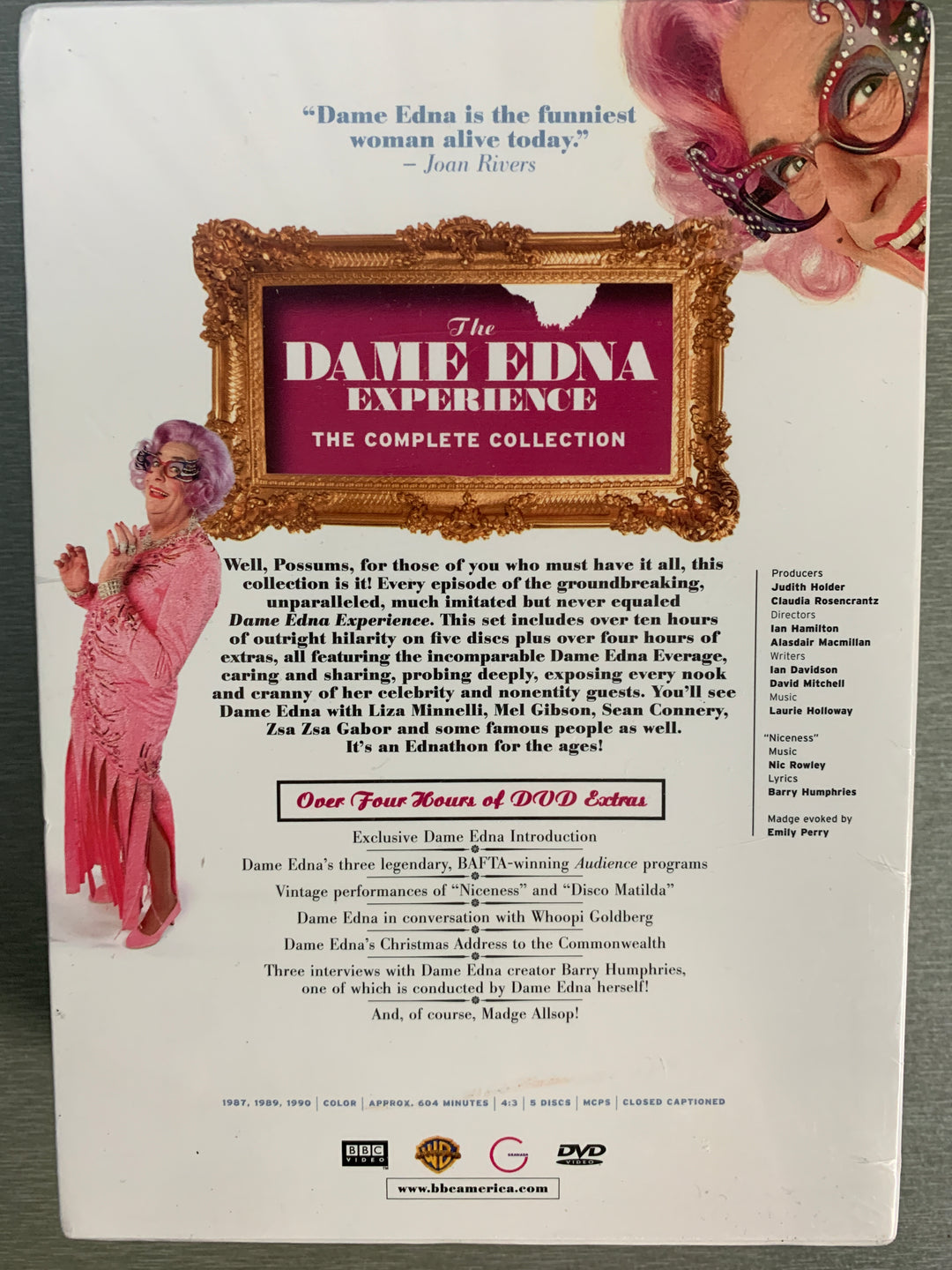 The Dame Edna Experience – The Complete Collection. 1987–1989. DVD samleboks.