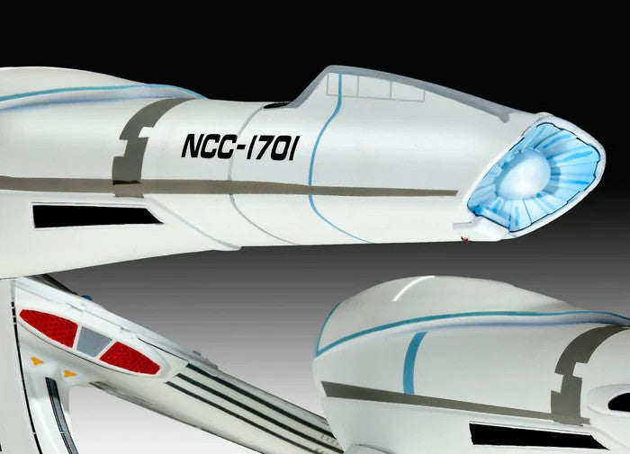 STAR TREK : INTO DARKNESS - USS Enterprise - Model Kit 1/500