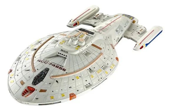 STAR TREK VOYAGER - USS Voyager - Model Kit 1/670