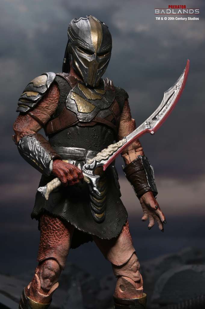 PREDATOR BADLANDS - Dek "Training Armor" - Ultimate Figure 17cm