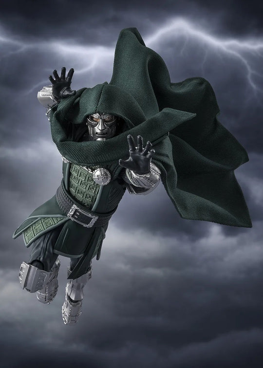 AVENGERS DOOMSDAY - Doctor Doom - Figure S.H. Figuarts 16cm