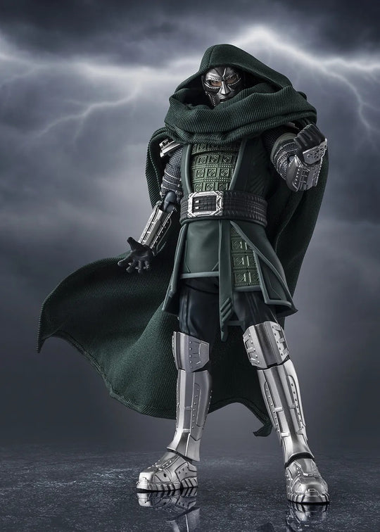 AVENGERS DOOMSDAY - Doctor Doom - Figure S.H. Figuarts 16cm