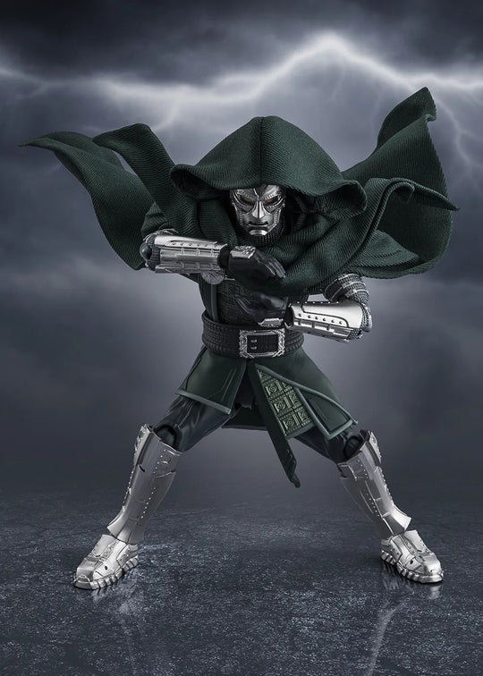 AVENGERS DOOMSDAY - Doctor Doom - Figure S.H. Figuarts 16cm