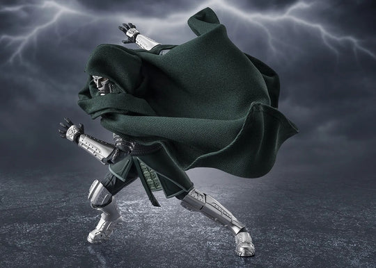AVENGERS DOOMSDAY - Doctor Doom - Figure S.H. Figuarts 16cm