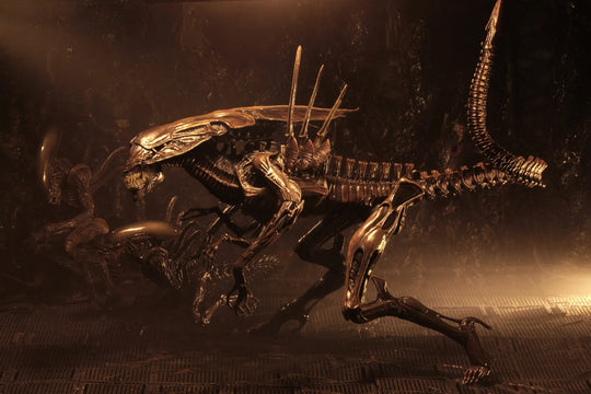 ALIEN RESURRECTION - Alien Queen - Figure Ultra Deluxe 37cm