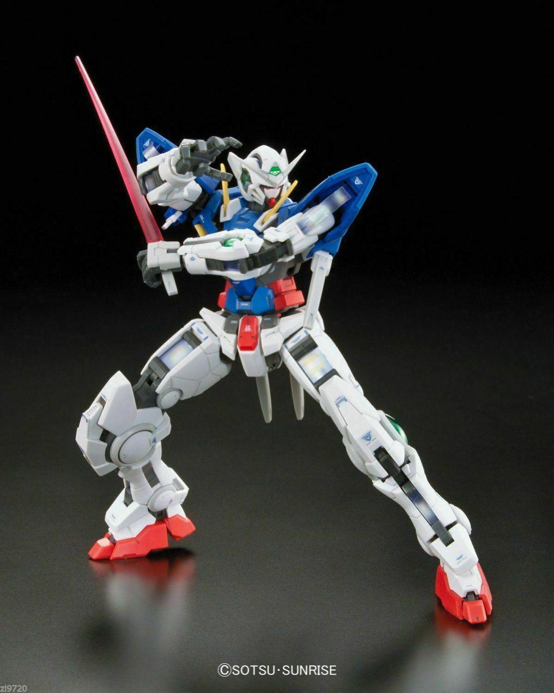 GUNDAM - RG 1/144 GN-001 Gundam Exia - Model Kit