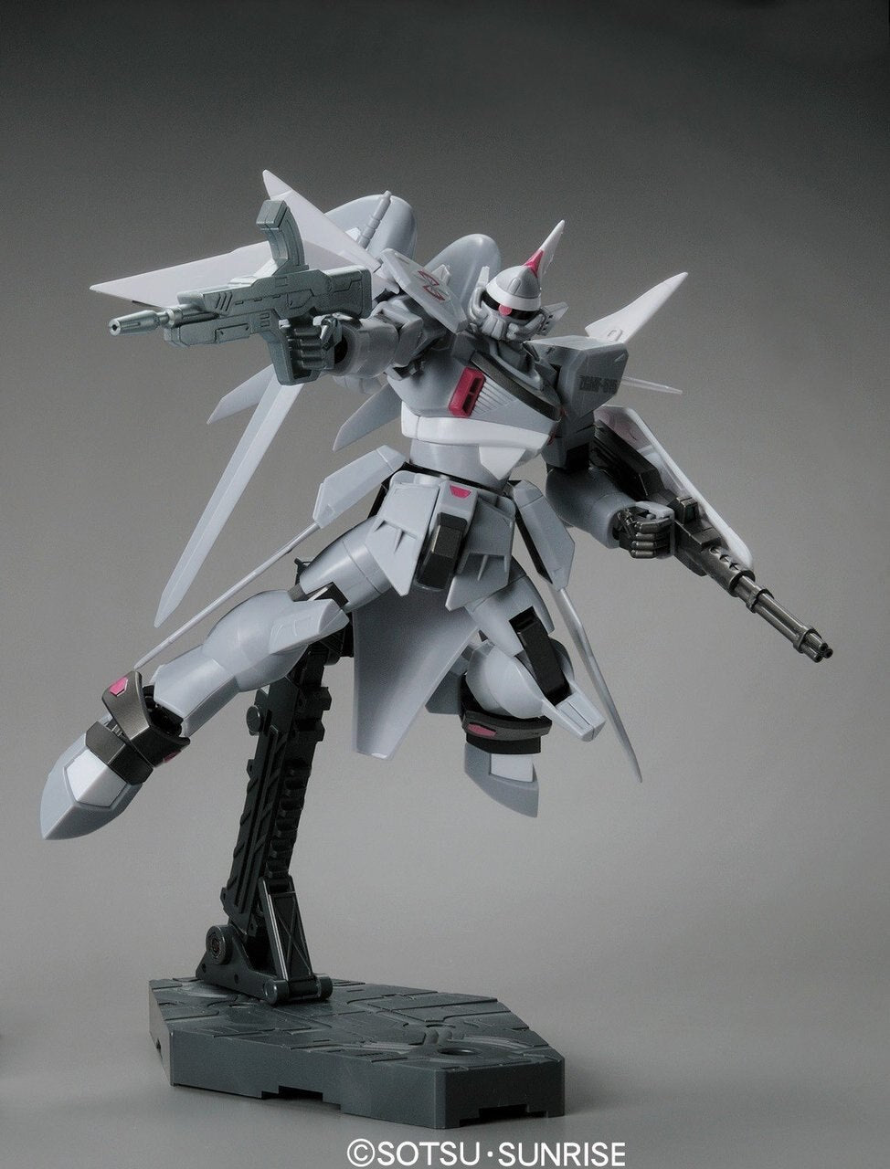 GUNDAM - HG R07 Mobile Cgue Gundam ZGMF-515 1/144 - Model Kit