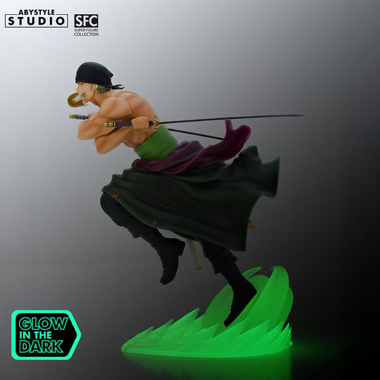 ONE PIECE - Zoro - Glow in the dark Figure SFC 18cm