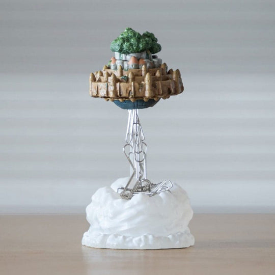 CASTLE IN THE SKY - Flying Castle - Magnetic statue 13cm