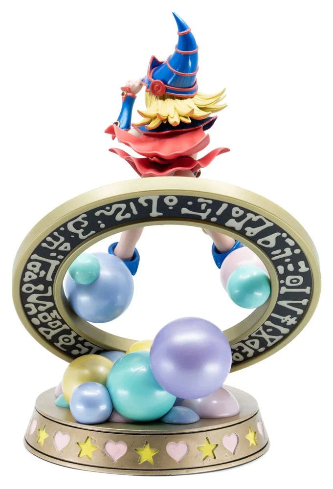 YU-GI-OH - Dark Magician Girl - Statue Standard Vibrant Edition 30cm