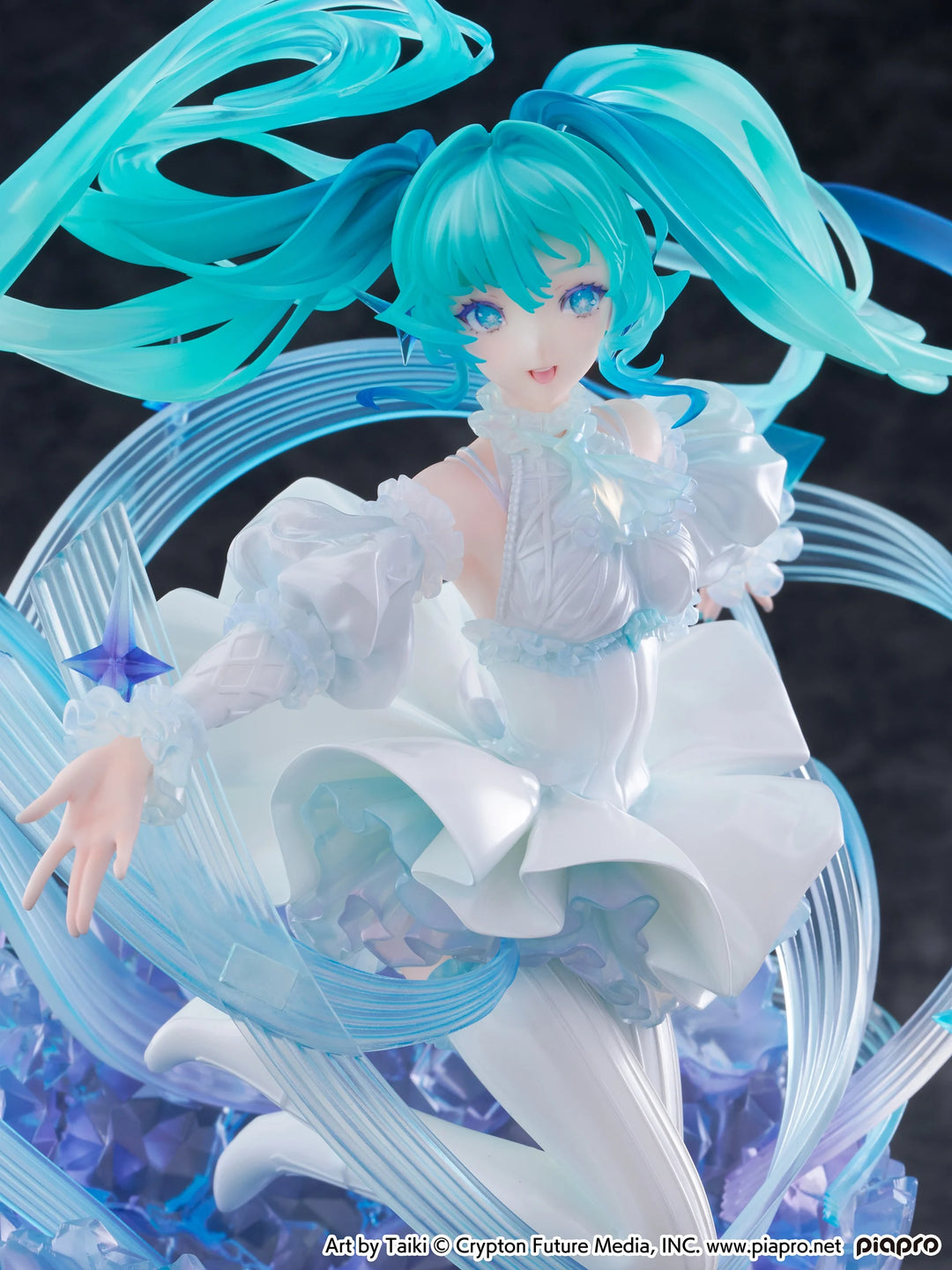 HATSUNE MIKU - Crystall Dress - Statue 1/7 22.5cm