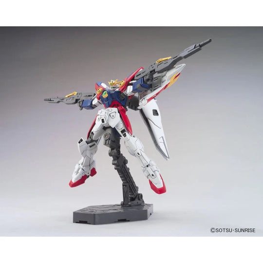 GUNDAM - HGAC Wing Gundam Zero - Model Kit - 13cm