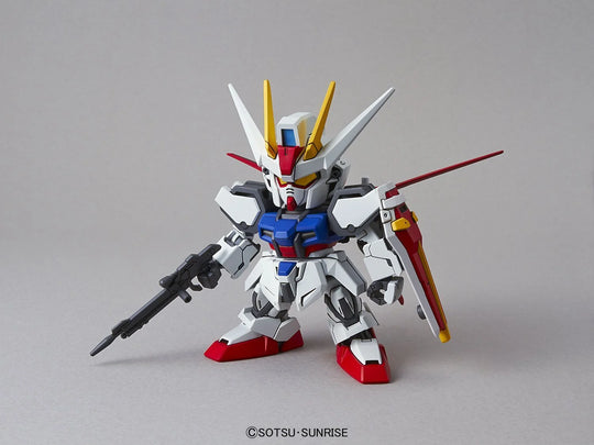 GUNDAM - SD Gundam Ex-Standard Aile Strike Gundam - Model Kit