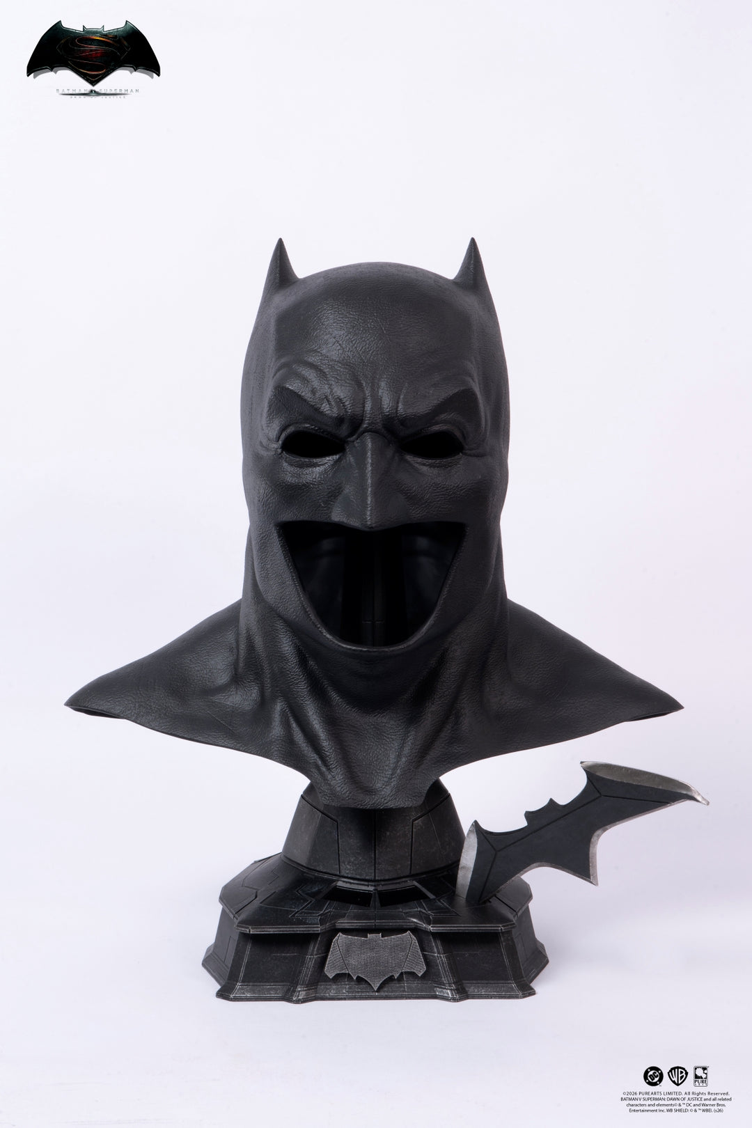BATMAN V SUPERMAN - Batman Cowl - Replica 1/1 51cm