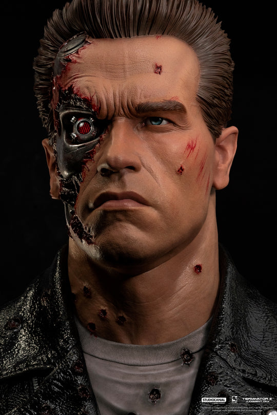 TERMINATOR 2 - T-800 Model 101 Battle Damaged -Scale Art Mask 1/1 47cm
