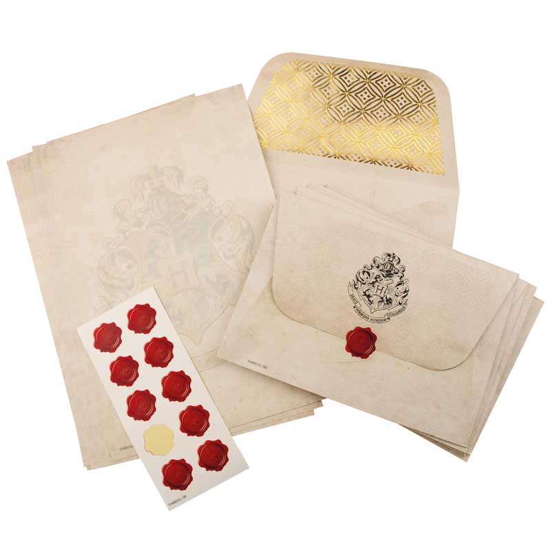 HARRY POTTER - Hogwarts Letter Writing Set