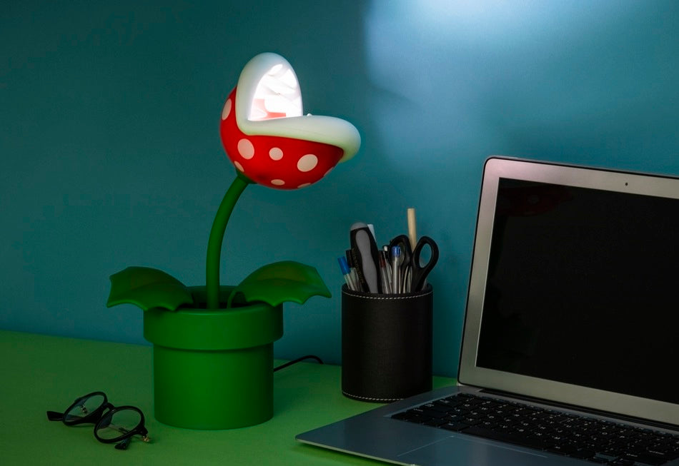 SUPER MARIO - Piranha Plant - Posable Lamp