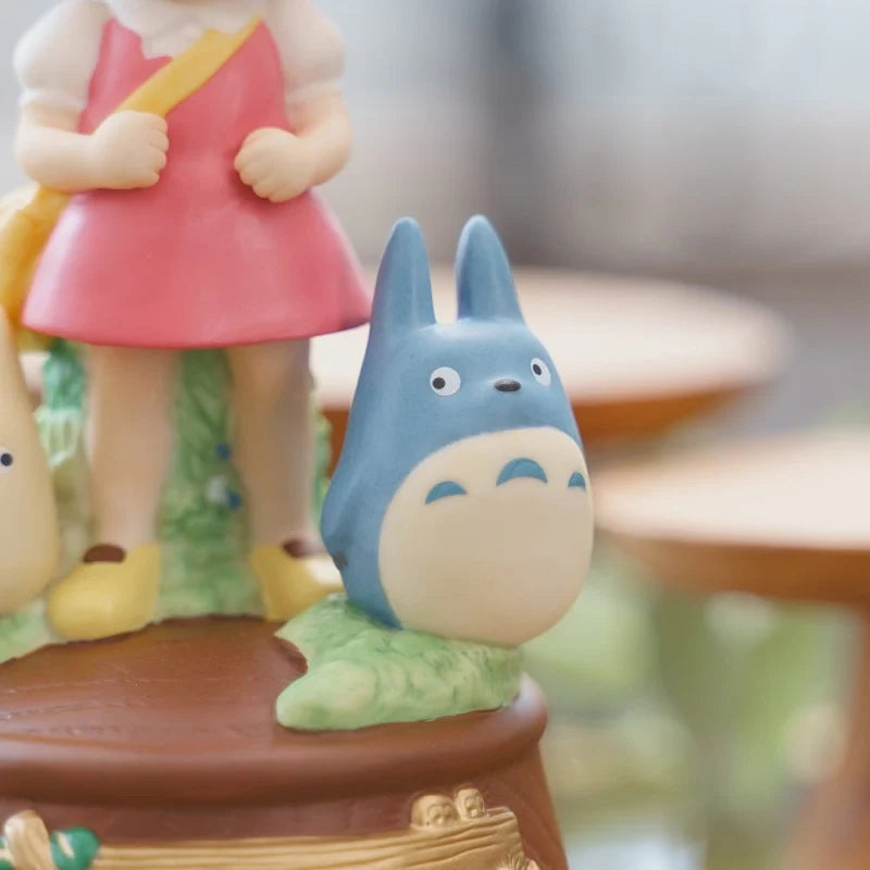 MY NEIGHBOR TOTORO - Mei and her Totoros - Musical box