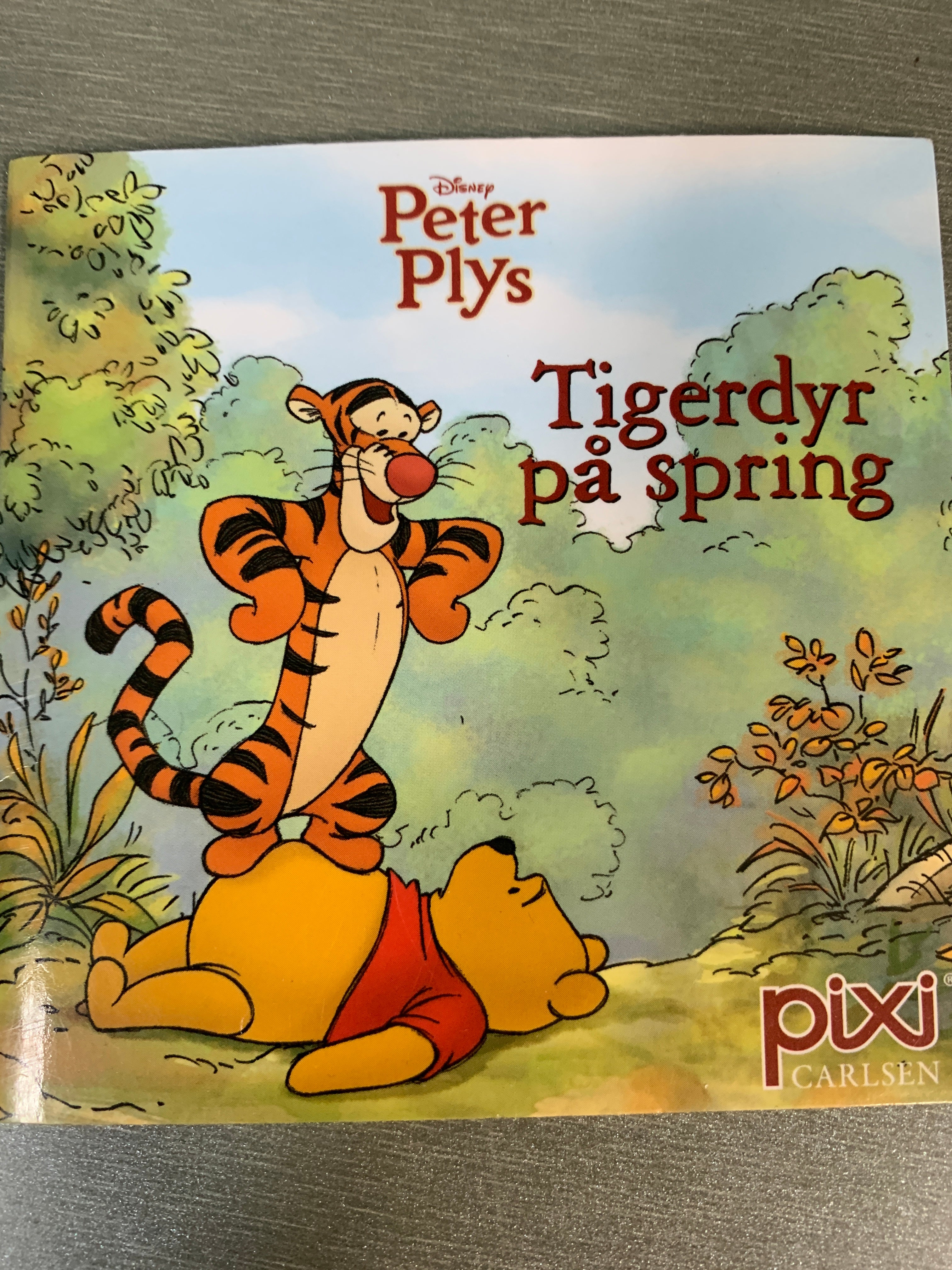 Disney Peter Plys: Tigerdyr på spring