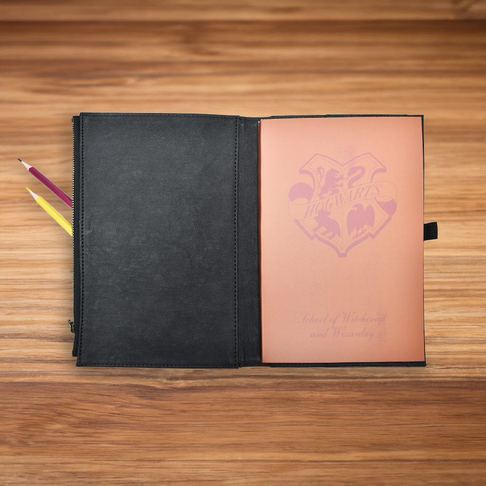 HARRY POTTER - Zip Pocket A5 Premium Notebook