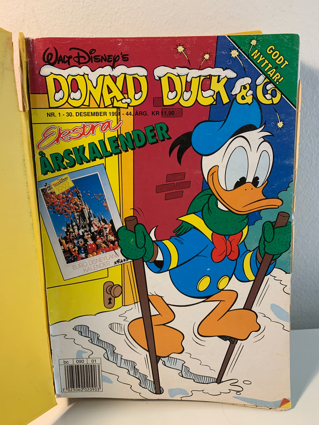 Donald Duck perm full med blader