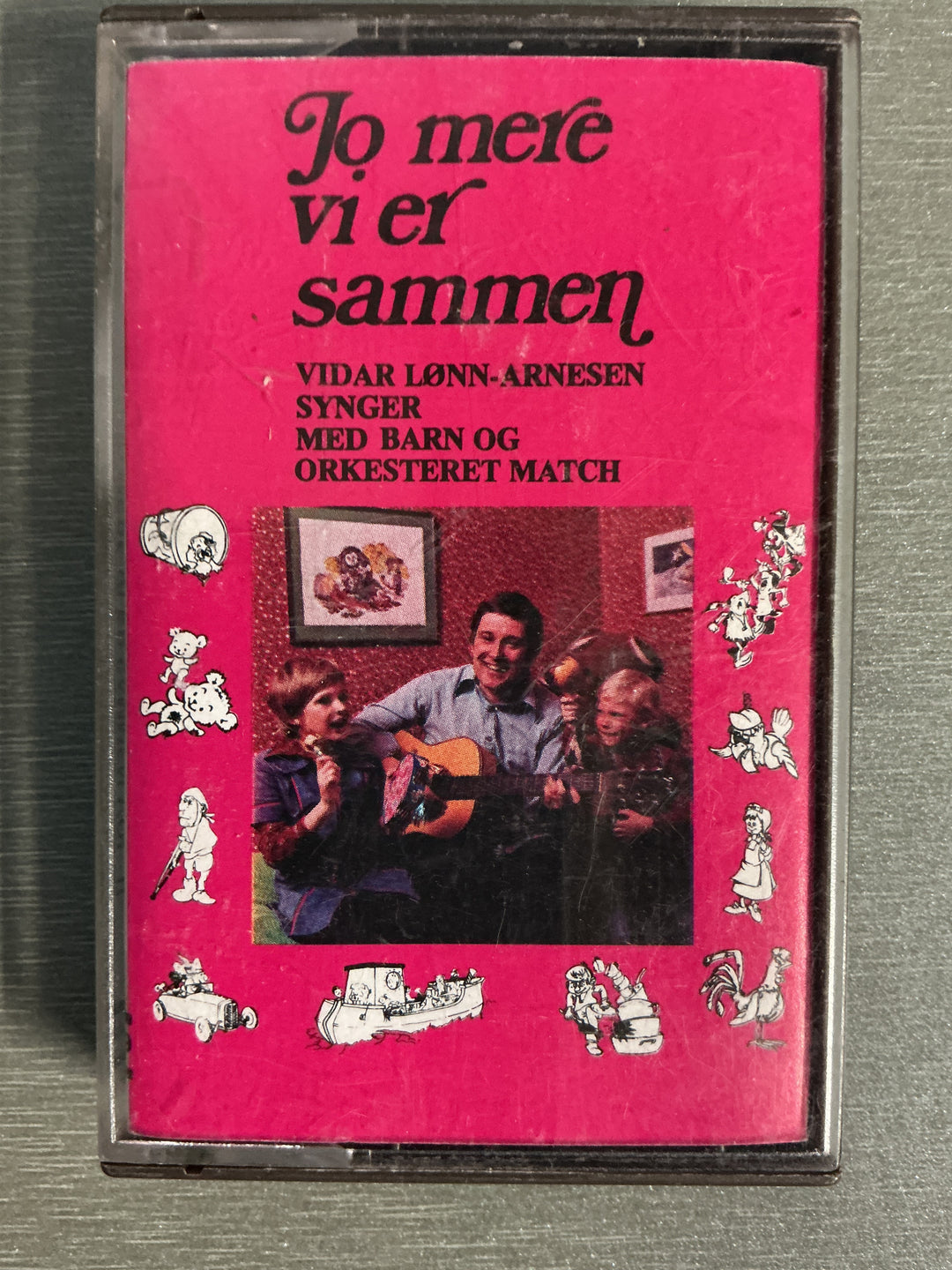 Vidar Lønn-Arnesen og Orkesteret Match – Jo mere vi er sammen. Kassett.