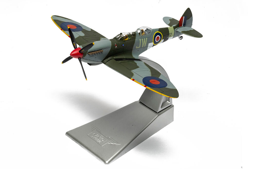 Supermarine Spitfire T9, PV202/’JW’ (G-CCCA), Presented as Spitfire MK.IX ML365/JW,135 Wing, 2nd Tactical Air Force, Aircraft operated by Aerial Collective, Duxford Airfield