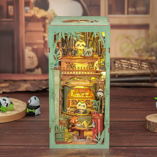 BOOK NOOK KIT - DIY - Panda Bookshop - 244pc + LED Light
