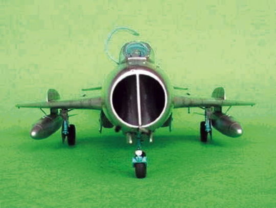 Shenyang FT-6 Trainer