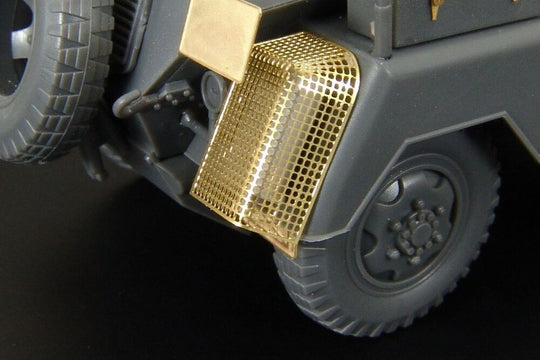 Sd Kfz 232 exhaust shroud mesh and silencer