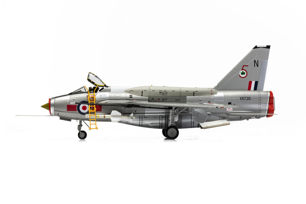 English Electric Lightning F.6 XR726/N, RAF No.5 Squadron, Binbrook Wing, RAF Leconfield deployment, May 1973