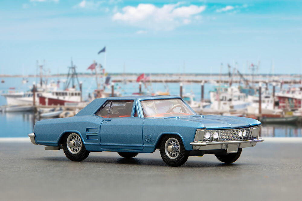 245 Buick Riviera