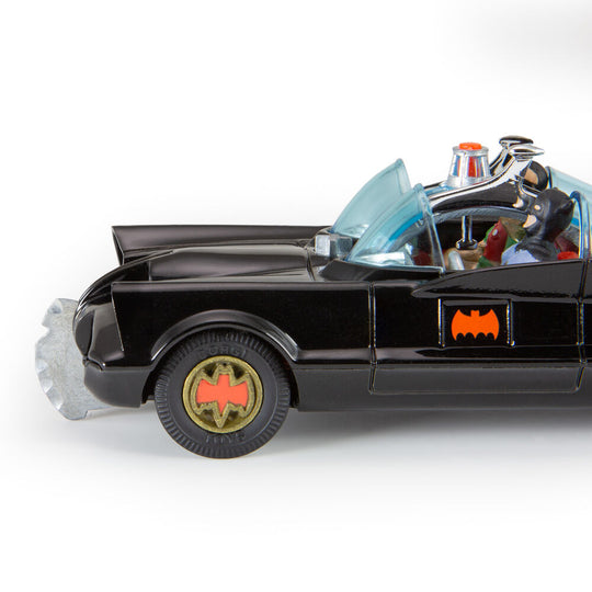 267 Batmobile with Batman and Robin – Gloss Black