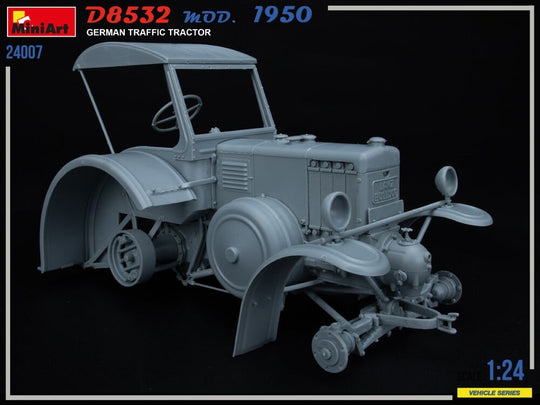German Traffic Tractor D8532  Mod.1950