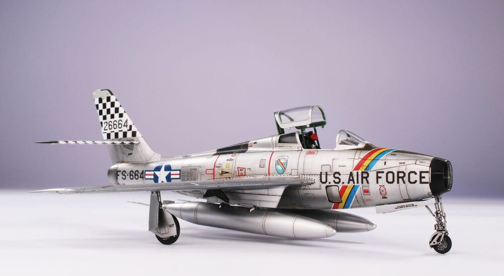 F-84F Thunderstreak "US Swept-wing Thunder"
