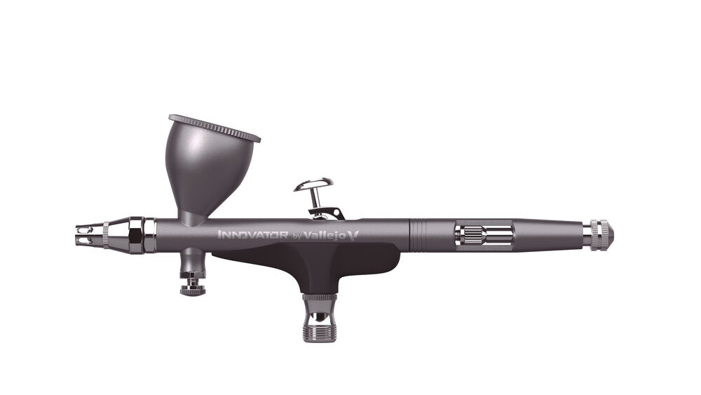 Airbrush: INNOVATOR By Vallejo. Gravity System. Two in One