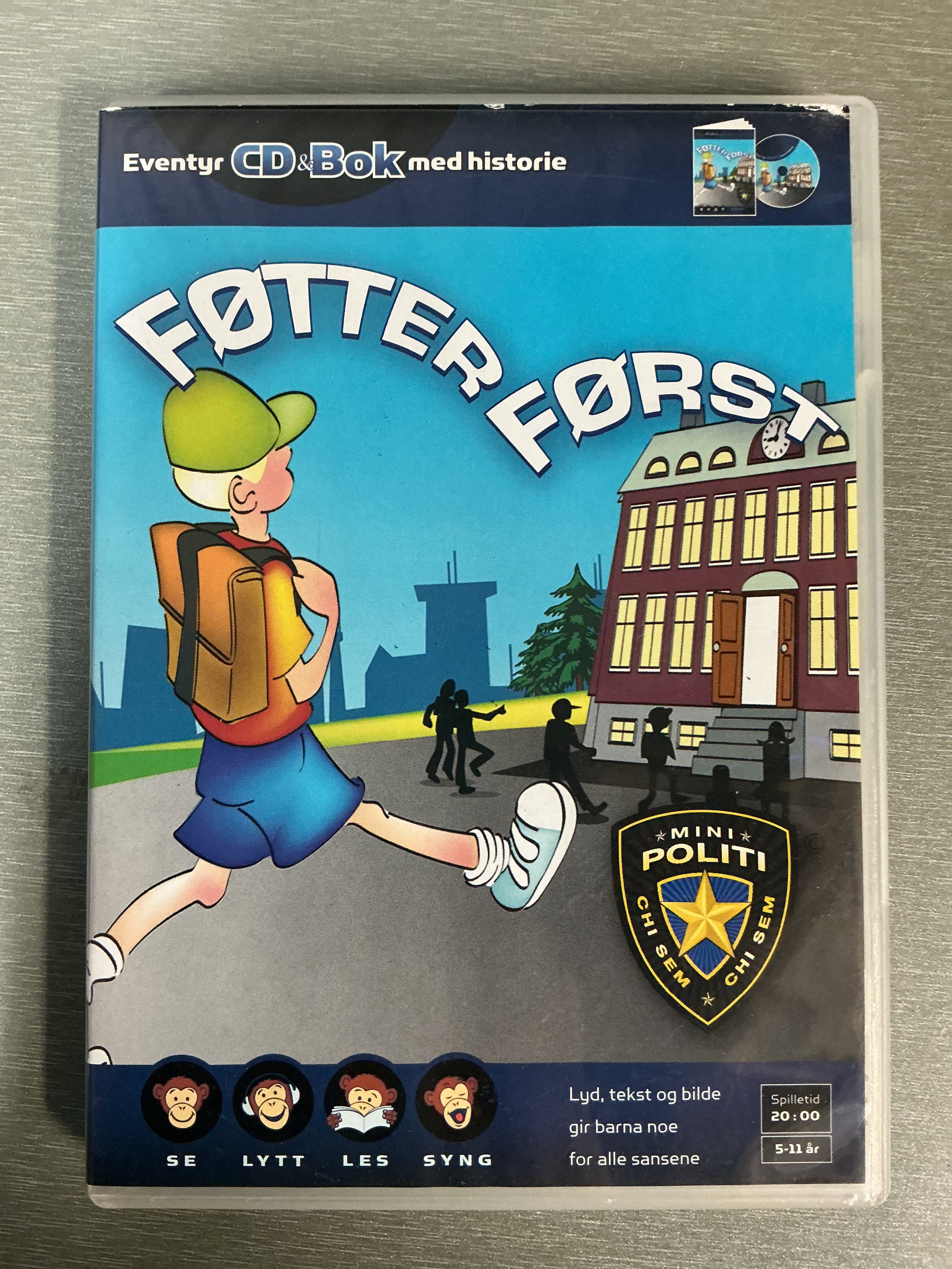 Føtter Først: Mini Politi. PC-spill.