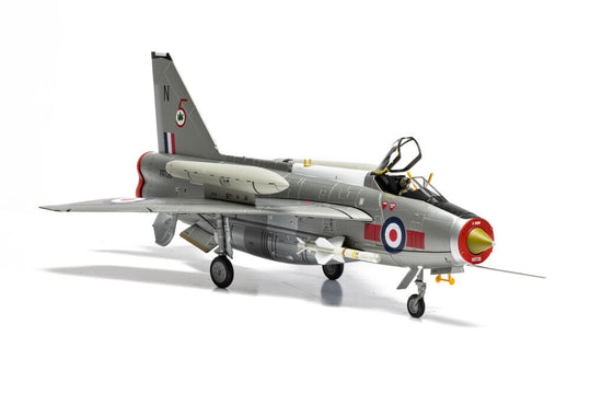 English Electric Lightning F.6 XR726/N, RAF No.5 Squadron, Binbrook Wing, RAF Leconfield deployment, May 1973
