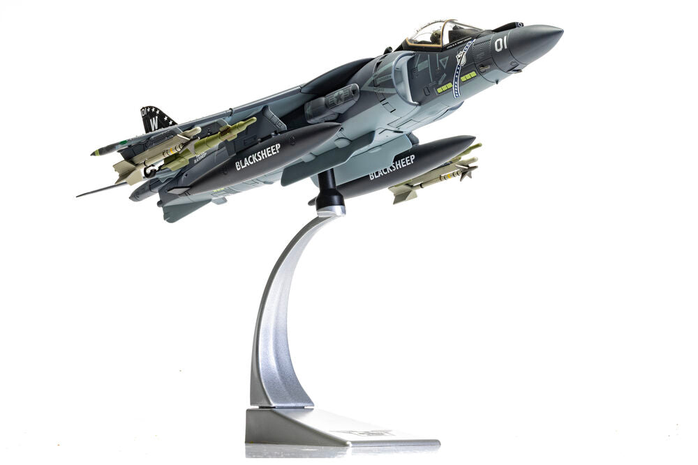 McDonnell Douglas AV-8B+ Harrier II - 165001/01 - VMA-214 'Black Sheep'