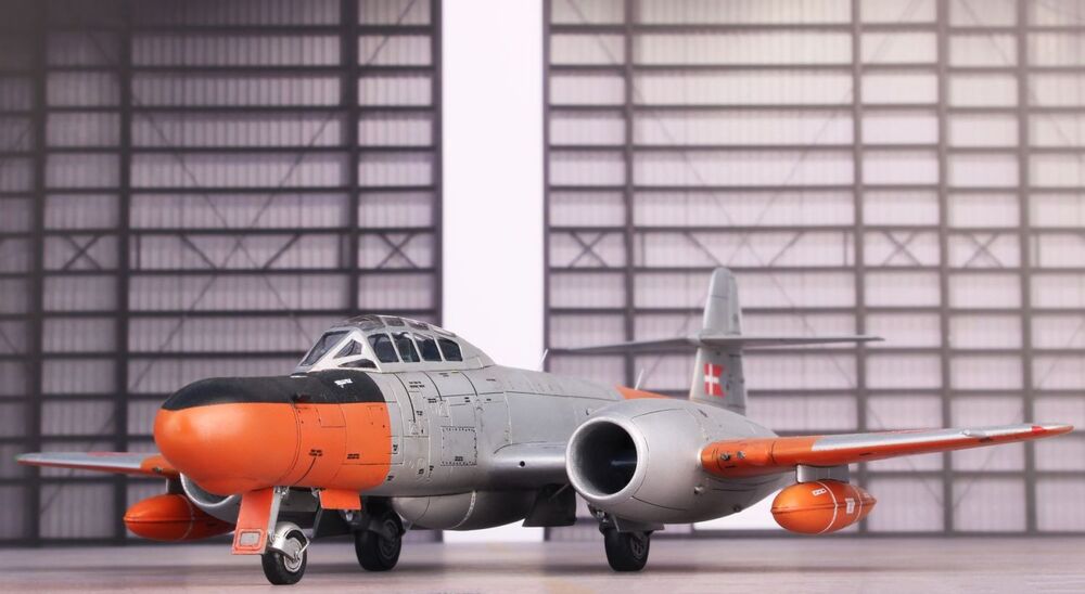Gloster Meteor TT Mk.20