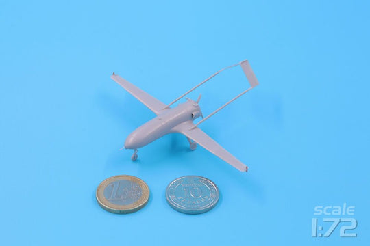 An-196 Liutyi deep-strike UAV (1/72)