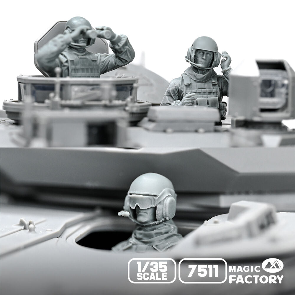 Modern U.S. Army Combat Vehicle Crew Set?2020s?