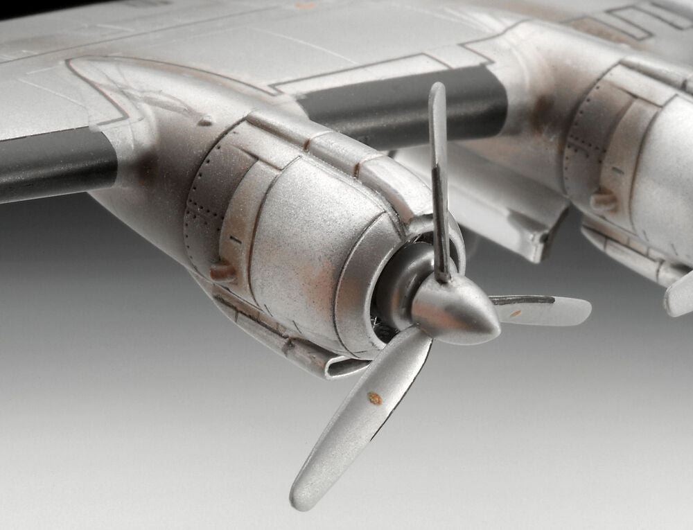 Model Set Lockheed L.1049G Super Constellation Luf