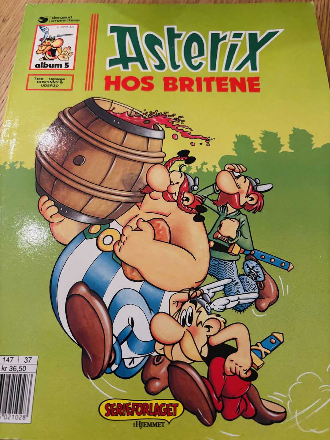 Asterix hos Britene (Album 5). 1970-/80-tallet utgave. Tegneseriealbum.