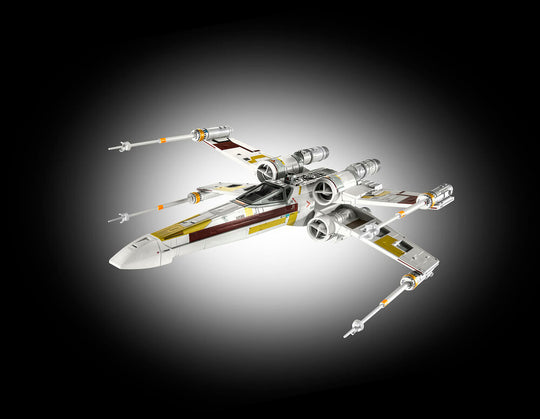Carson Teva's X-Wing Fighter: The Mandalorian