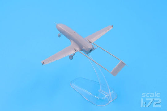 An-196 Liutyi deep-strike UAV (1/72)