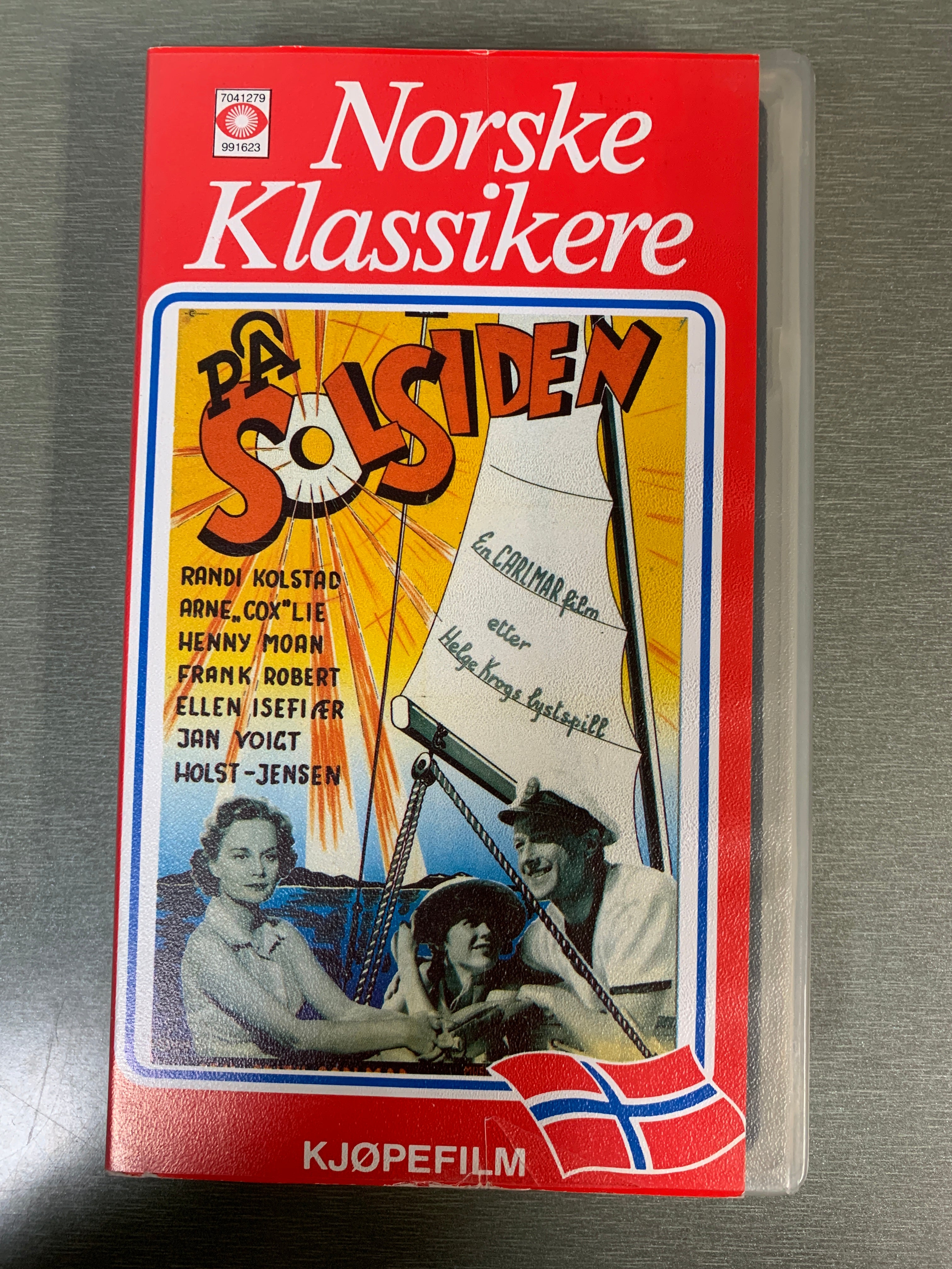 På solsiden (1956). (Norske klassikere). VHS.