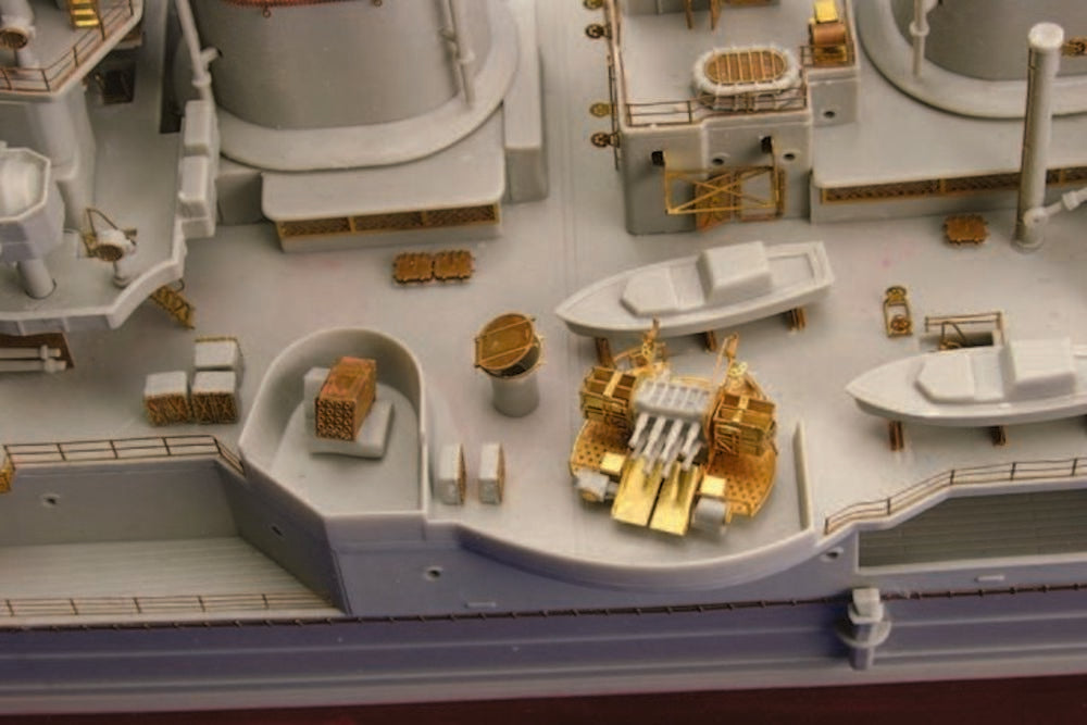 HMS Hood für Trumpeter-Bausatz