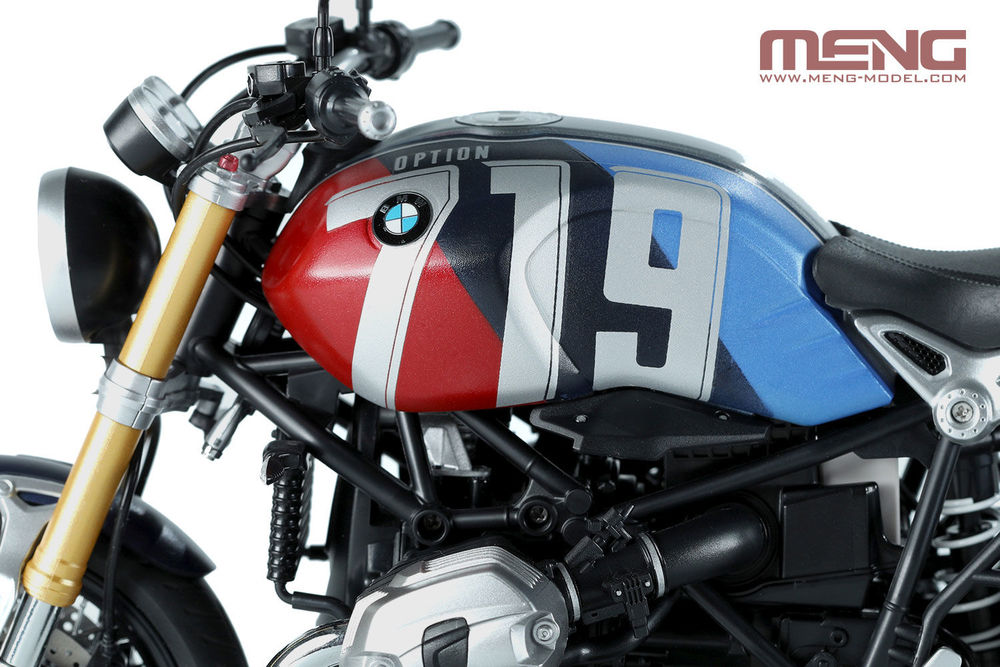 BMW R nineT Option 719 Mars Red/CosmicBlue (Pre-colored Edition)